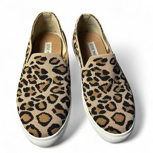 Leopard Steve Madden Knit Platform Slip-On | Size 8 | Comfy & Chic Sneakers 🐆